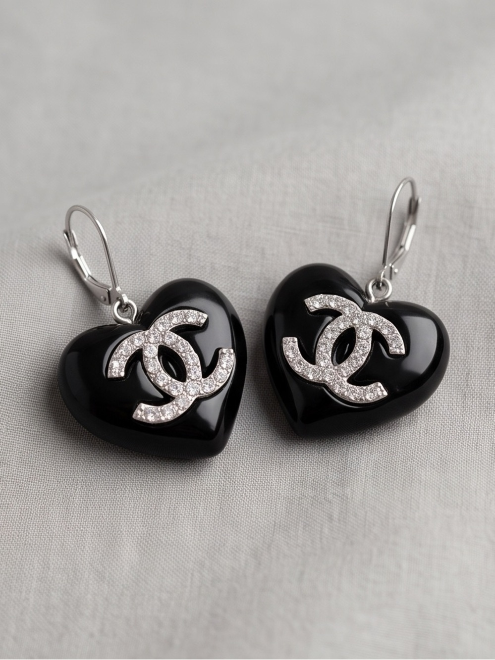 Fashion Upcycled Unbranded Black Heart Crystal Drop Earrings
